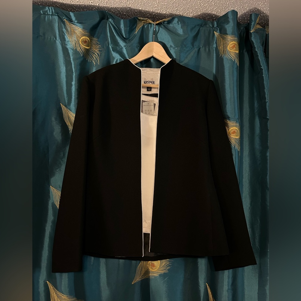 Melanie Lynn Kasper 2 piece tank and blazer
